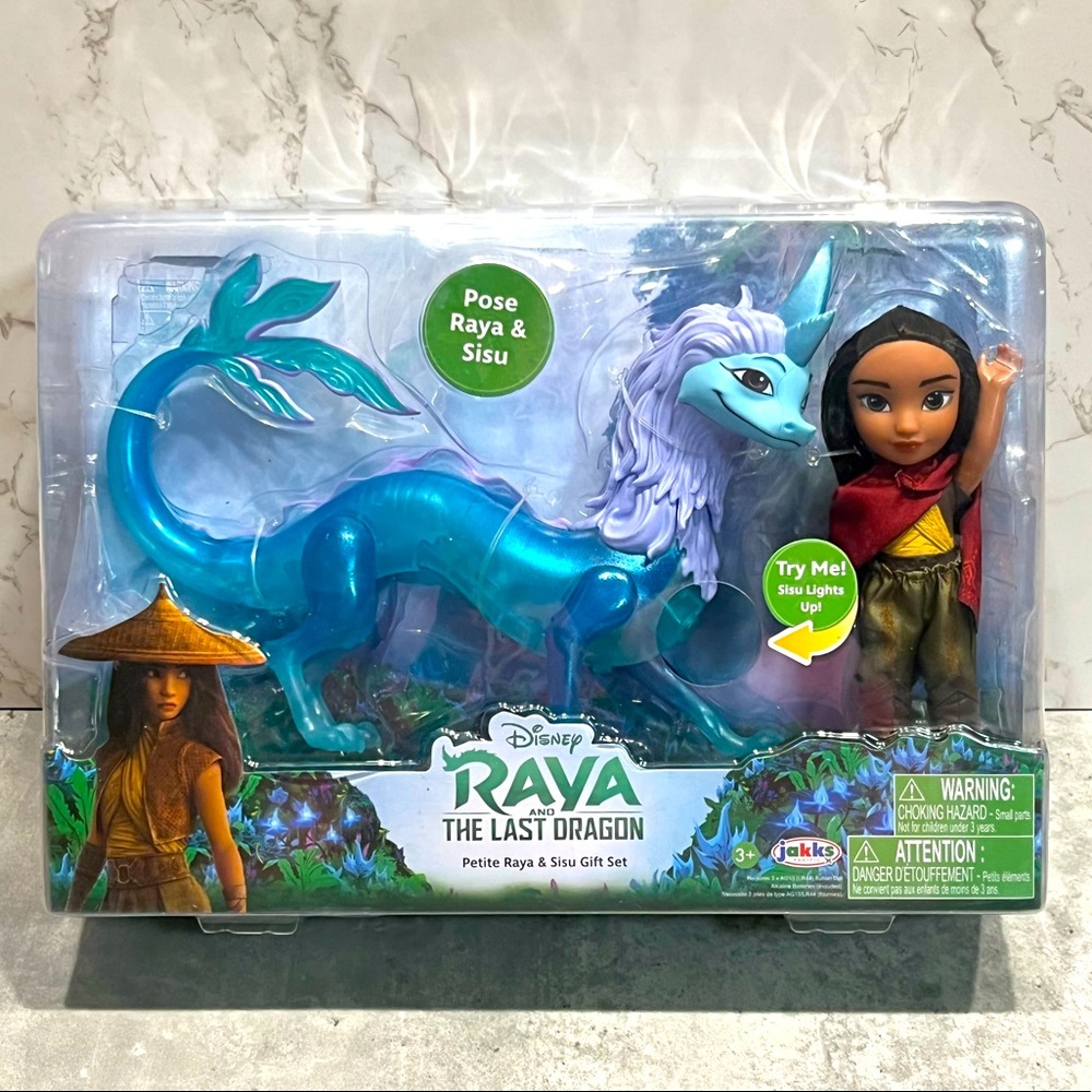 Disney's Raya and the Last Dragon Petite Raya & Sisu Gift Set NEW